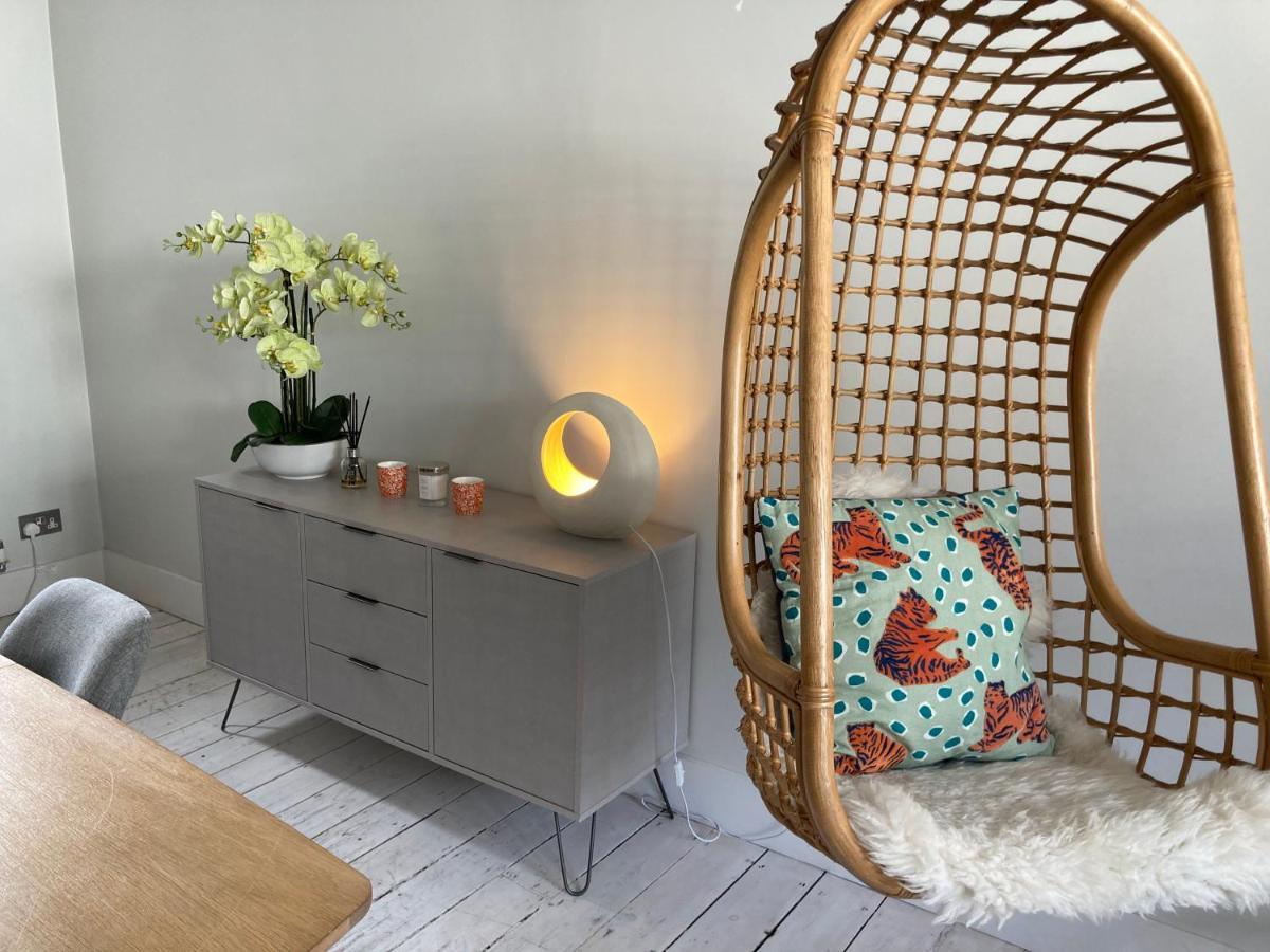 Magnificent House For 6 In Fulham With Back Garden Londres