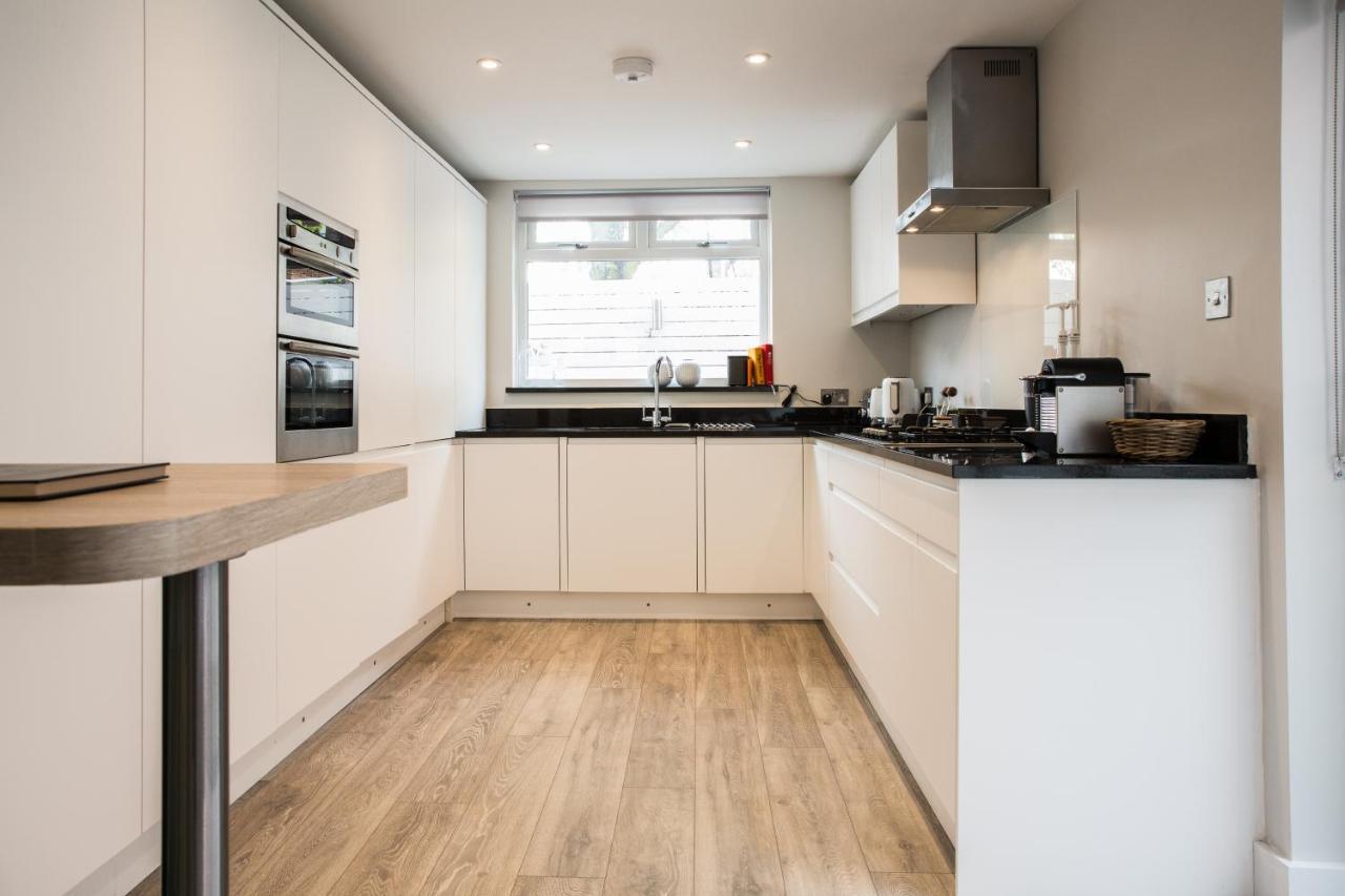 Magnificent House For 6 In Fulham With Back Garden *