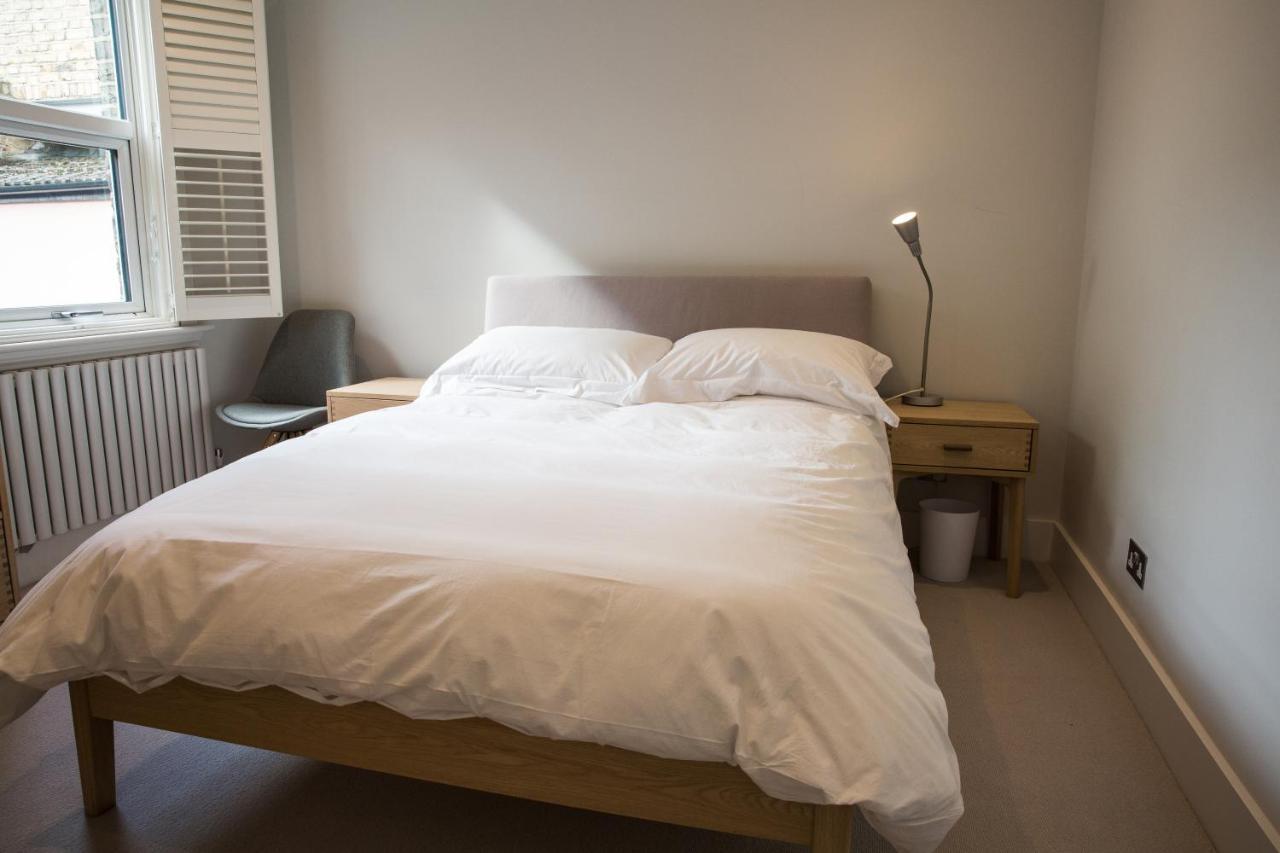 Magnificent House For 6 In Fulham With Back Garden * Londres